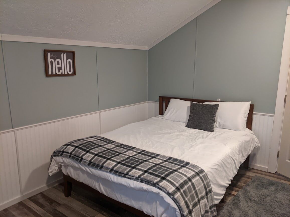Second bedroom with 2 queen beds, second floor 