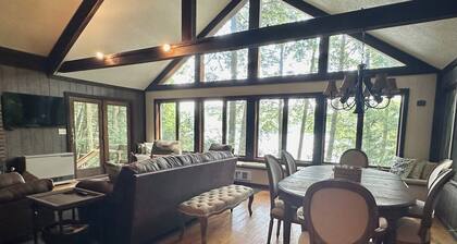 Private Waterfront House on Loon Lake w Amazing Views- 20 Min Lake George & Gore