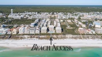 Beach nearby, sun loungers, beach towels