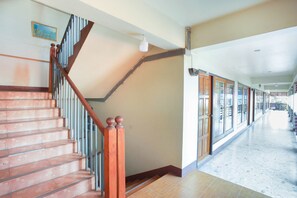 Interior - OYO 75388 P2 Place (Chiang Khong)