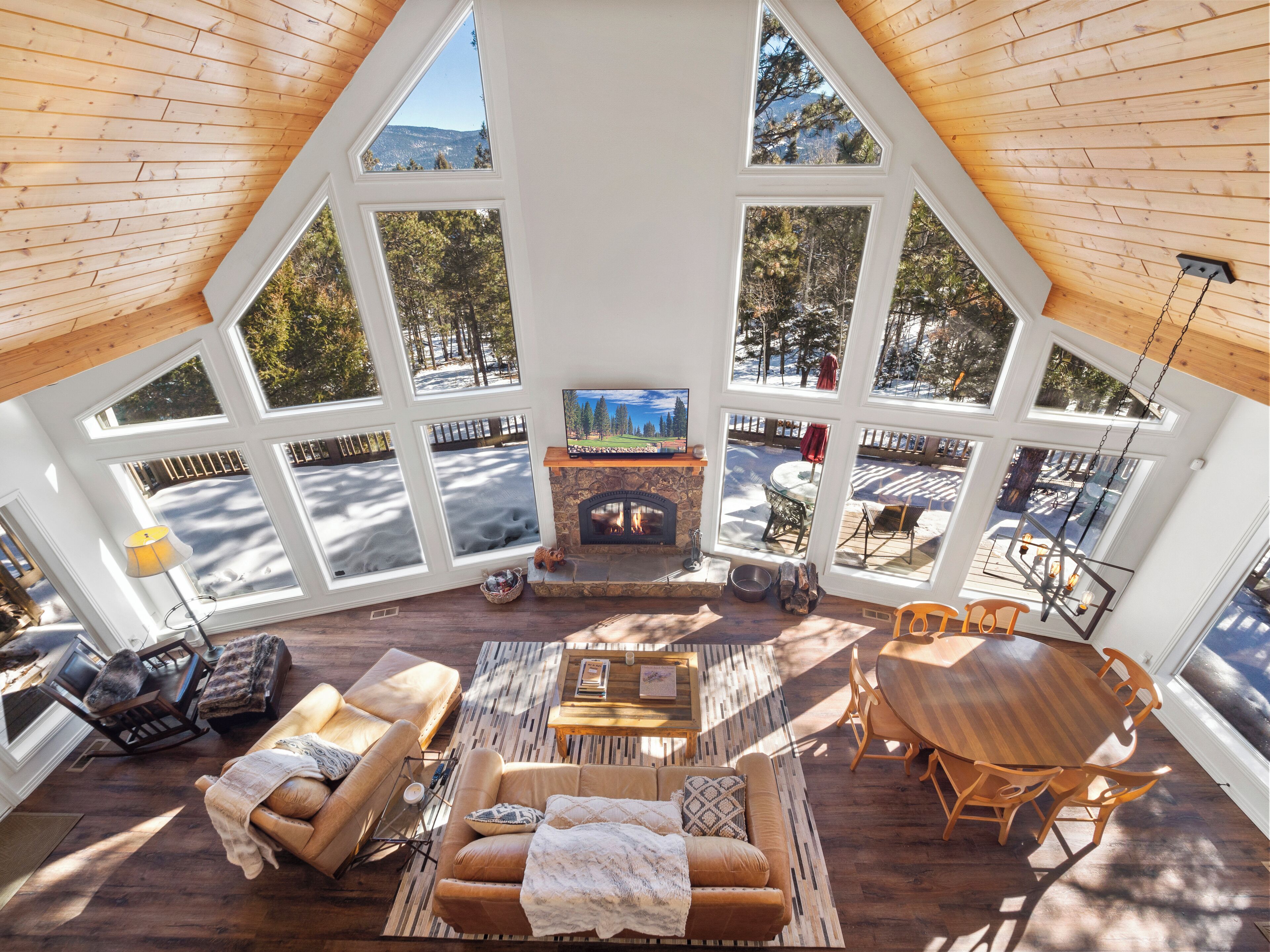 Spacious Angel Fire mountain chalet w/ fireplace, billiards table & more | Royal Retreat by Boutiq
