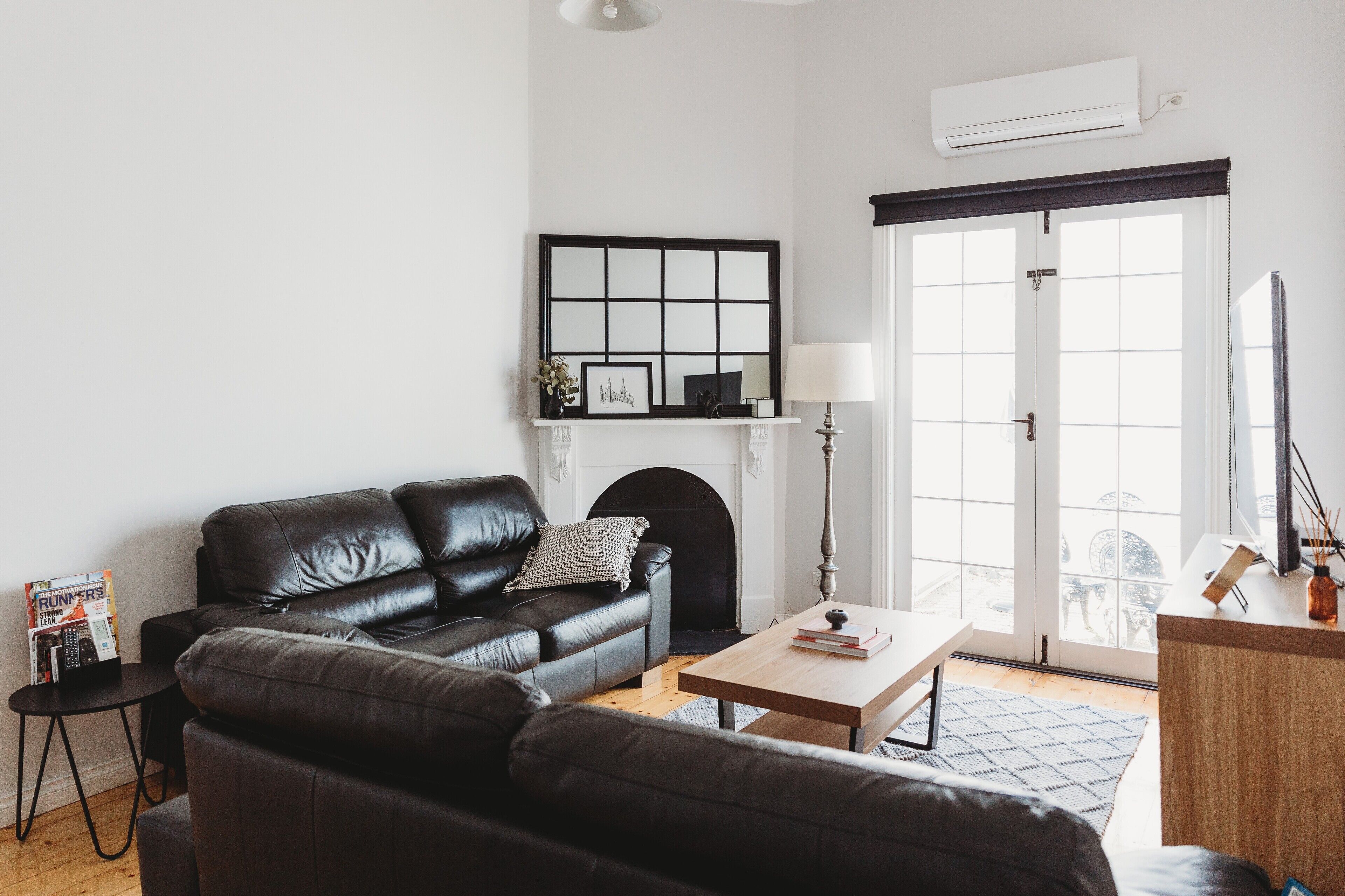 Smart TV, DVD player