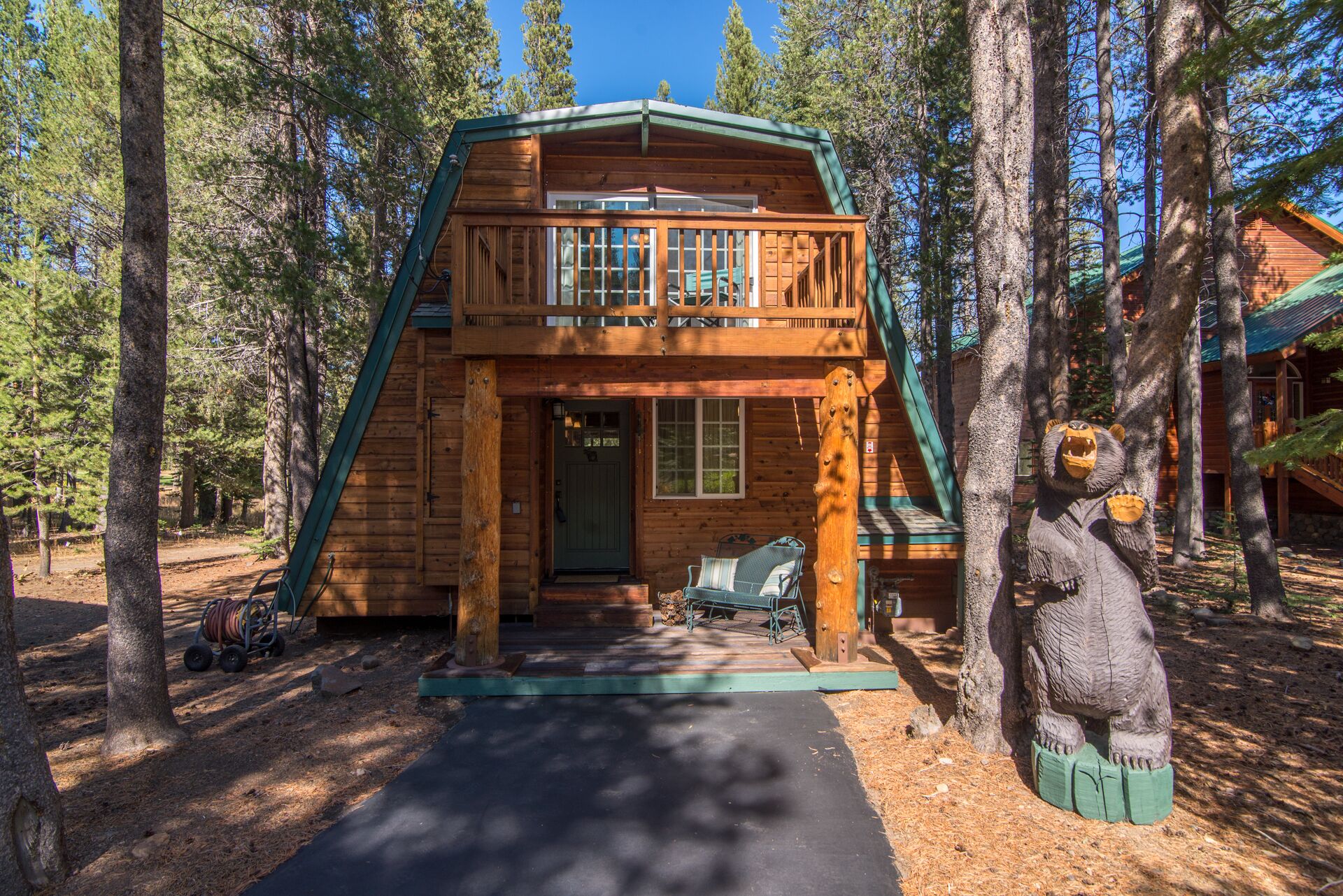 The Davos Cabin, Truckee (2br+loft)