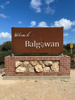 Property grounds - Seaviews, Great Entertaining, Group Accommodation, Family Friendly (Balgowan)