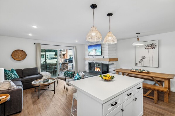 Smart TV, fireplace, video library