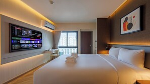 Deluxe Premier Room | Màn/rèm cản sáng, truy cập Internet không dây miễn phí, bộ trải giường 