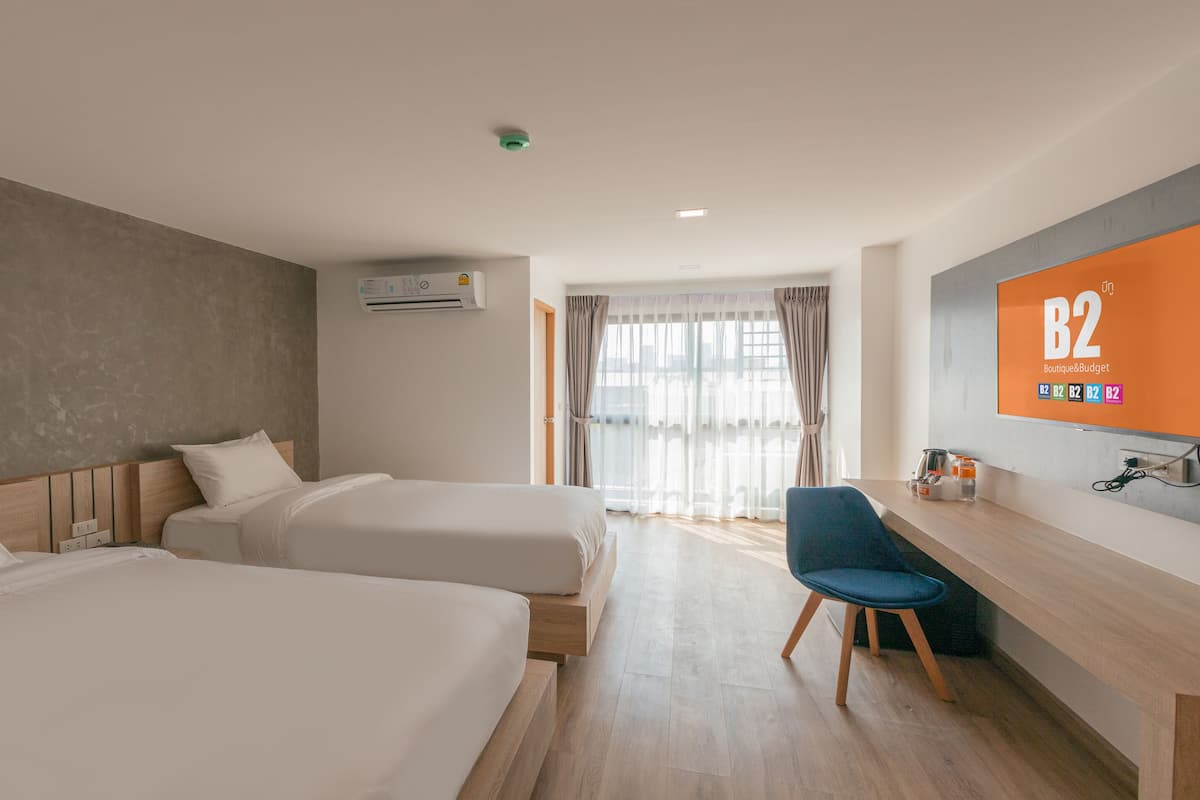 Blackout curtains, free WiFi, bed sheets