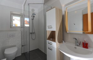 Bathroom - Apartment Perina (Sutivan)