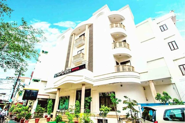 Bagian depan properti