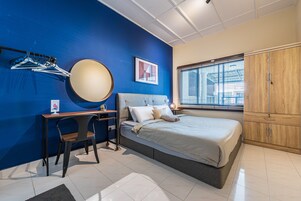 Casa de diseño | 3 dormitorios, tabla de planchar con plancha, wifi gratis y ropa de cama