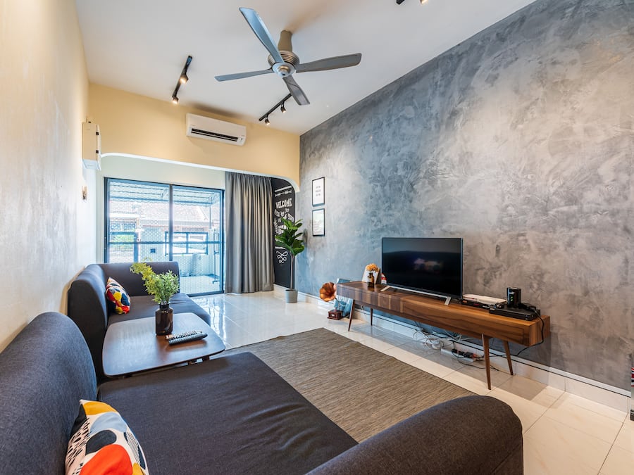 Design House | Living area | Flat-screen TV