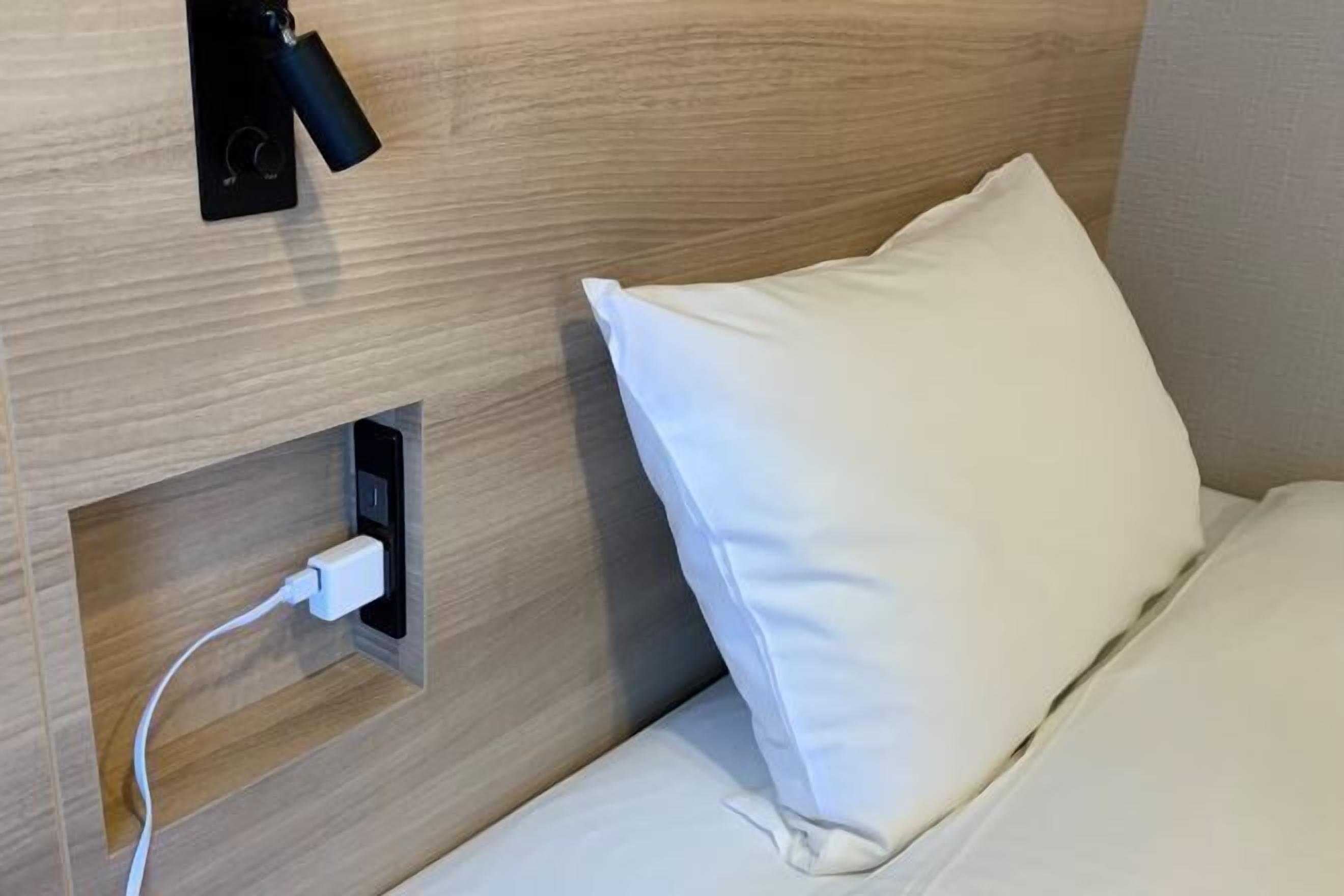 Desk, free WiFi, bed sheets