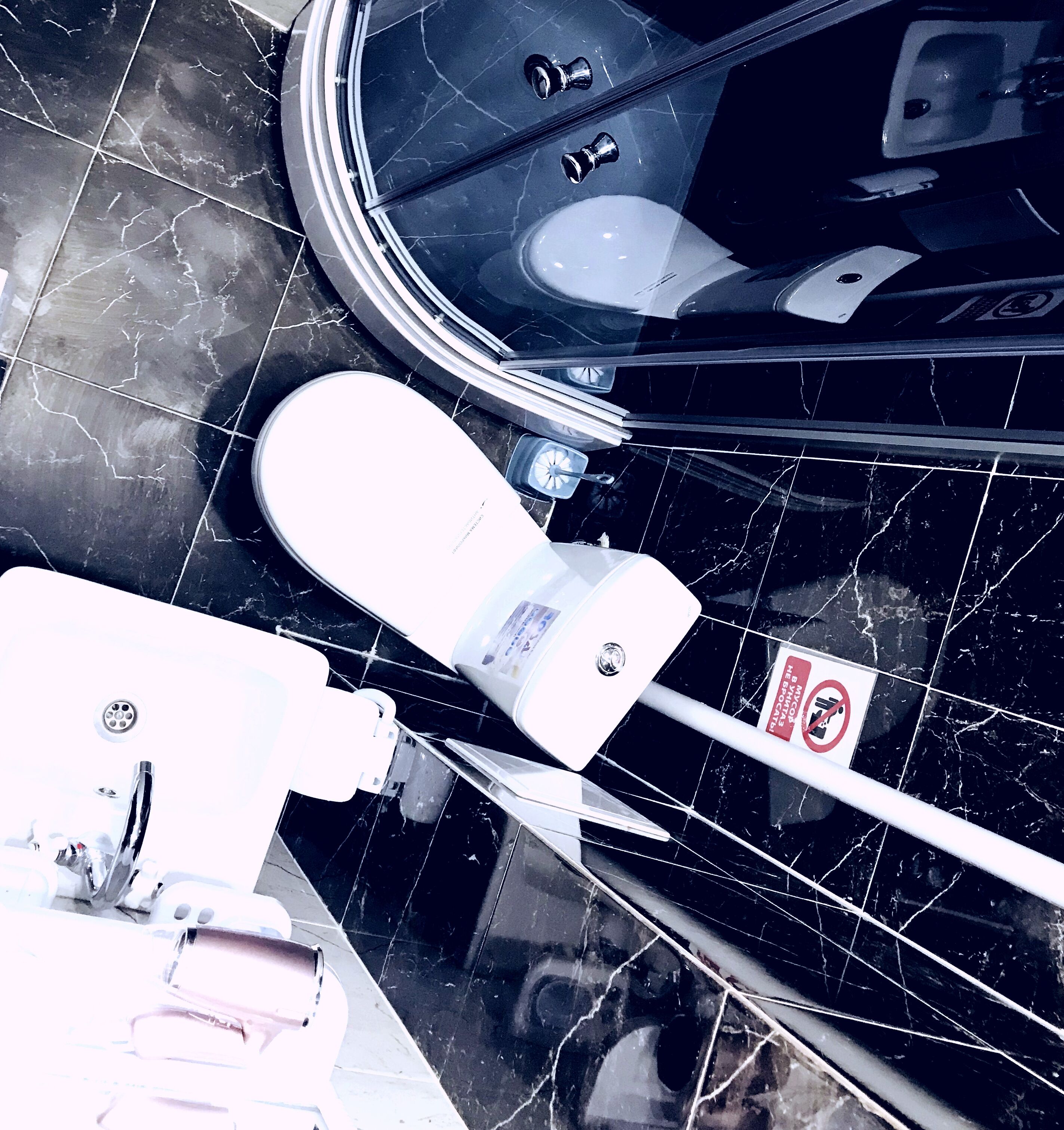 Presidential-Studiosuite | Badezimmer | Dusche, Handtücher