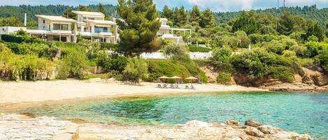 Playa en los alrededores