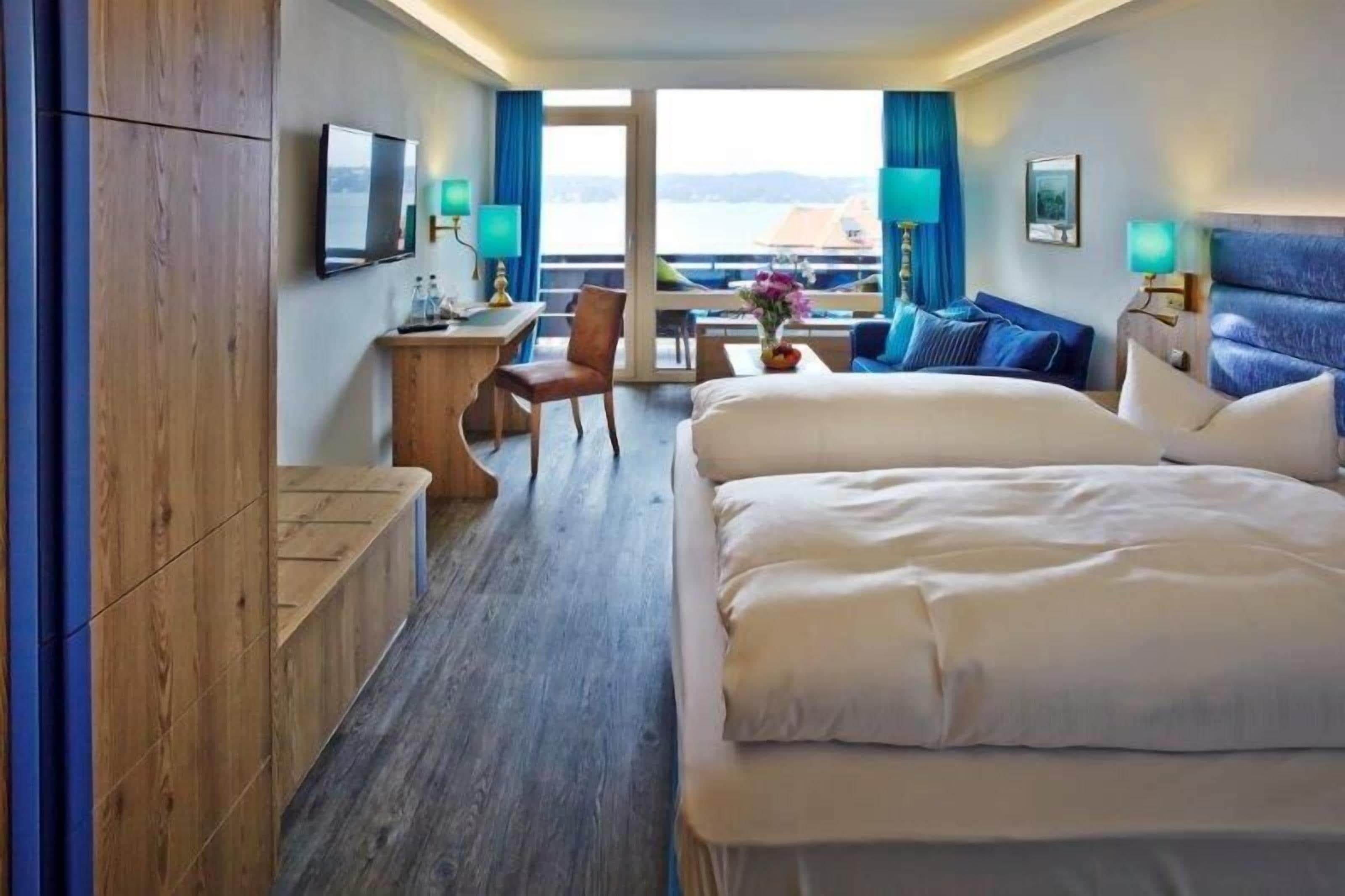 Comfort kamer | Hypoallergeen beddengoed, een minibar, een kluis op de kamer