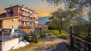 Free self-parking - Residenza Giada (Riva del Garda)