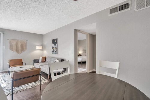 Relaxing 1BR Flat + Swimming Pool