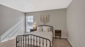 1 bedroom, iron/ironing board, free WiFi, bed sheets