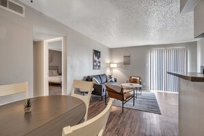 Apartment (1 Bedroom) | Interior