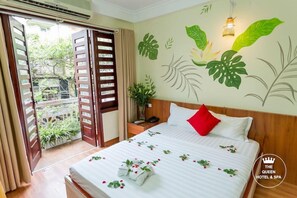 Room - The Queen Hotel and Spa (Hanoi)