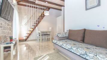 Apartment (A1) | Living room