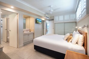 1 dormitori, planxa i posts de planxar, wifi gratuïta i roba de llit 