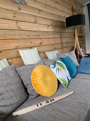 7 bedrooms, free WiFi, bed sheets