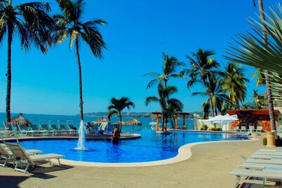 Los Picos Hotel & Suites Bucerias