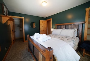 5 habitaciones, wifi gratis y ropa de cama