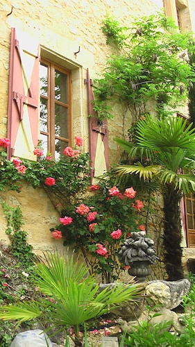 La Licorne, a small château (300m2) in Dordogne