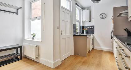 ★Refurbished★ Plush Property|Great Transport Links