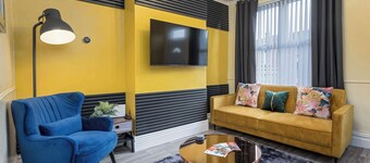 ★Heart of the City★Totally Upgraded ✔ Sleeps 10