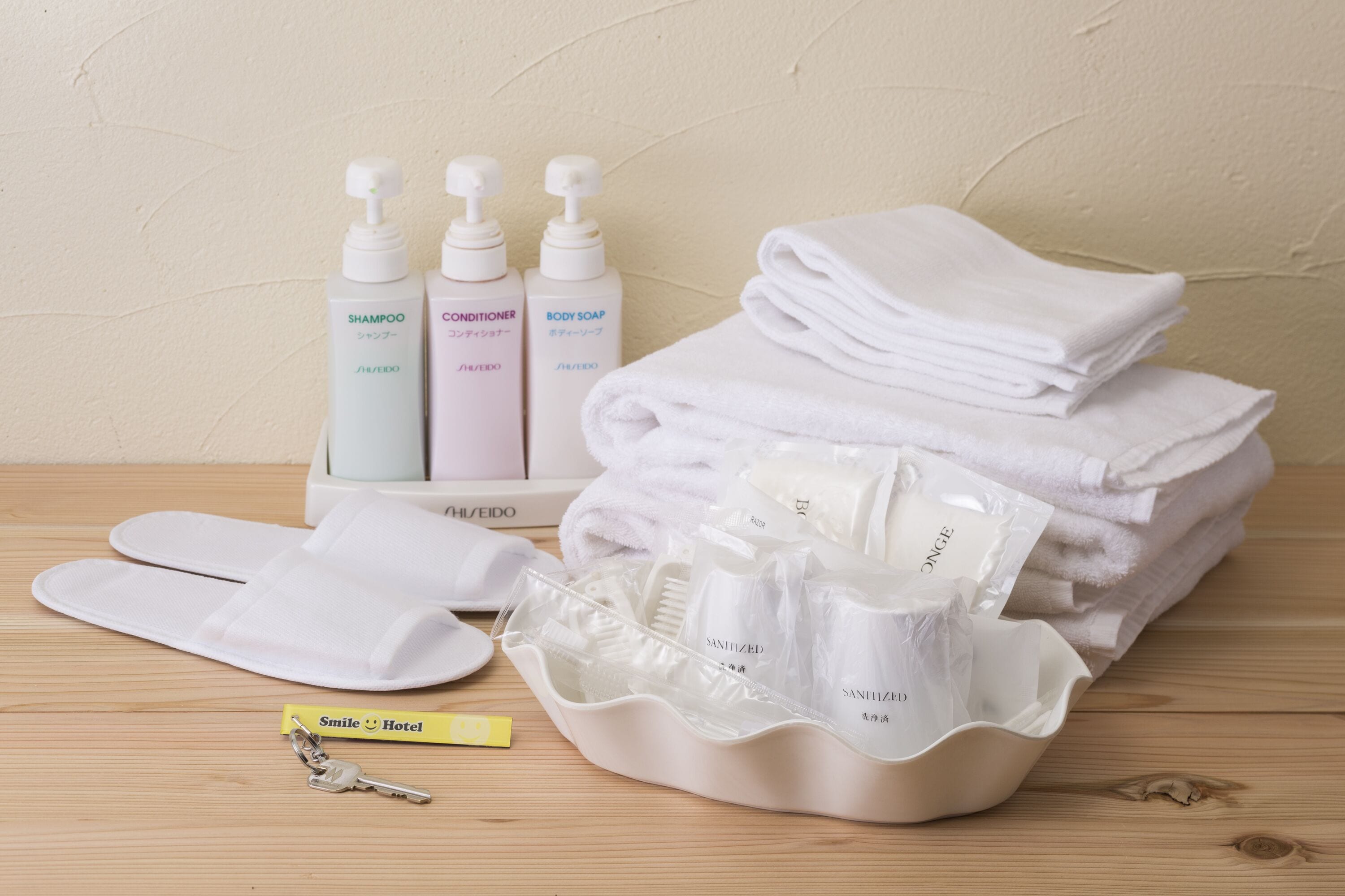 1 bedroom, desk, laptop workspace, blackout curtains