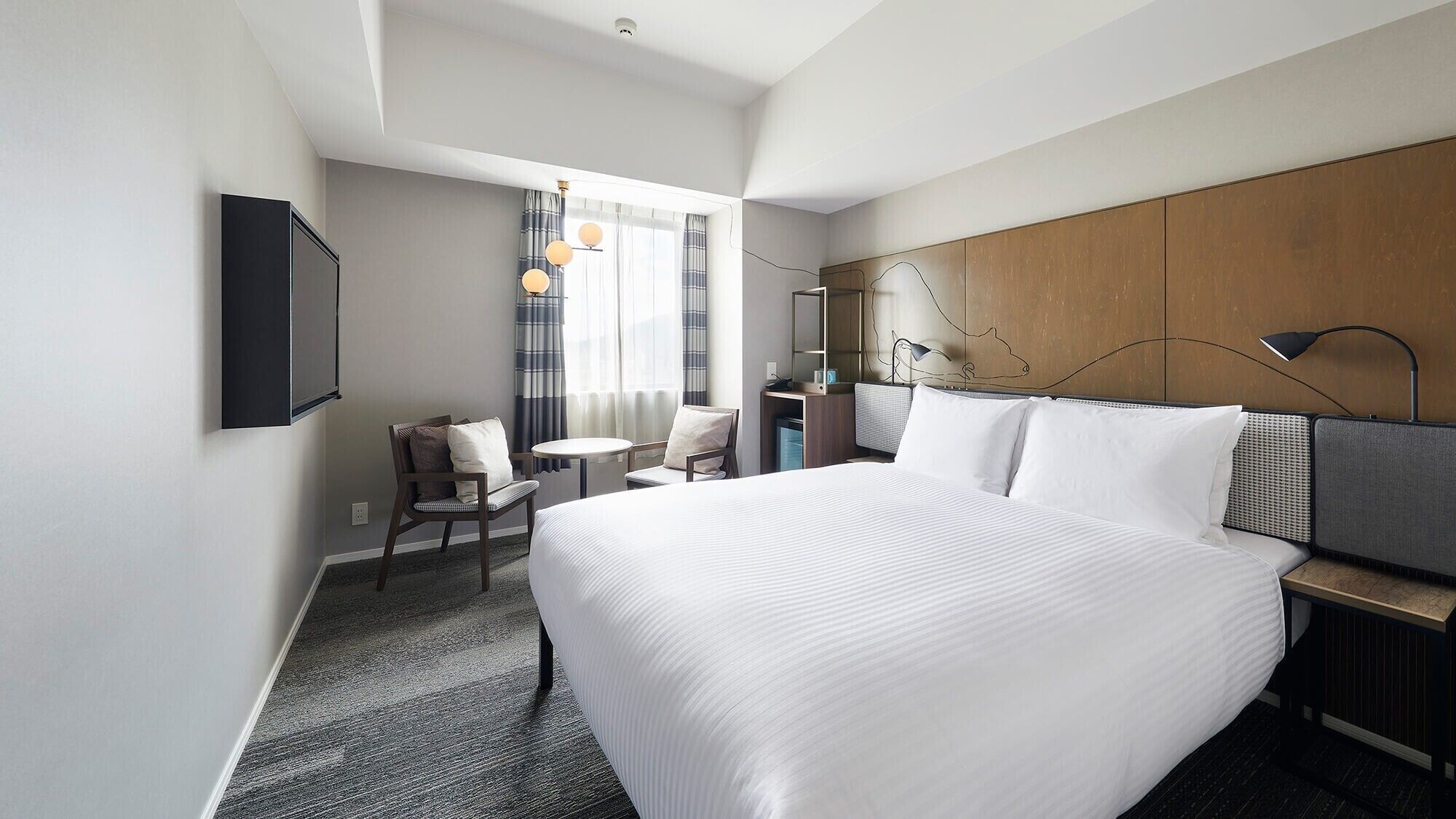 Coffres-forts dans les chambres, Wi-Fi gratuit, draps fournis