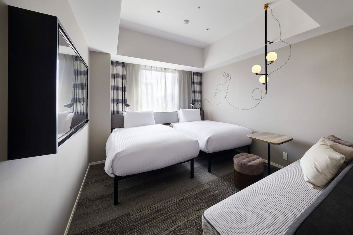 Quarto duplo luxo, para não fumantes | Cofres nos quartos, Wi-Fi de cortesia, roupa de cama