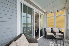 House, Multiple Beds (Hook, Wine, & Sinker) | Balcony
