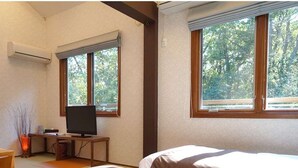 Room - Oyado Yurari (Ito)
