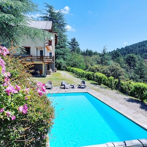 Piscine extérieure, piscine chauffée