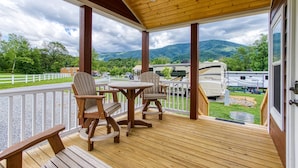 Unclassified image, 2 of 21, button - Toasted Marshmallow is a Tiny Home in Wears Valley! (Sevierville)