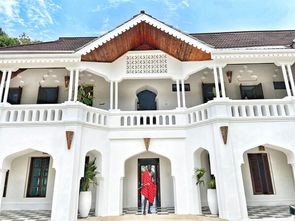 Front of property - The Manor House by Sansi (Zanzibar Town)