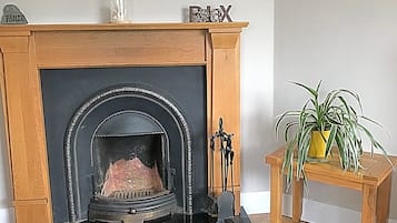 House | 3 bedrooms, iron/ironing board, free WiFi, bed sheets