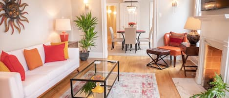 智能电视、壁炉