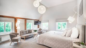 1 bedroom, iron/ironing board, travel cot, WiFi