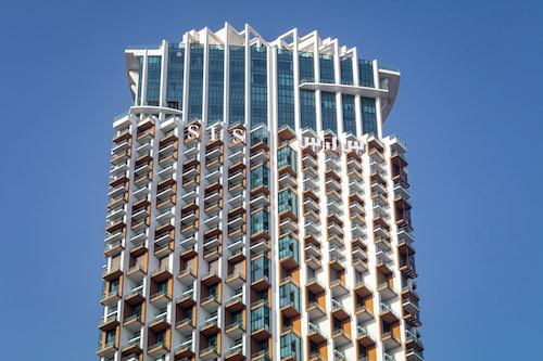 SLS Dubai Hotel and Residences