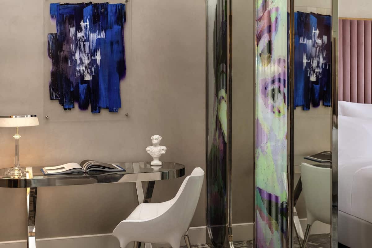 1 bedroom, minibar, in-room safe, desk