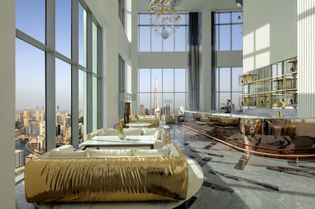 2 间餐厅,供应早餐、午餐和晚餐,意大利菜