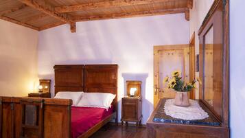 4 Schlafzimmer, Bügeleisen/Bügelbrett, Reisekinderbett, kostenloses WLAN