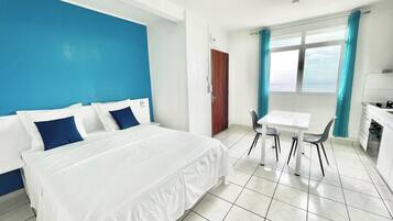 1 bedroom, iron/ironing board, travel crib, WiFi