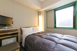 1 bedroom, desk, free WiFi, bed sheets