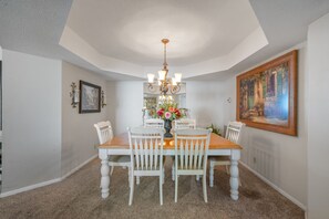 Dining - Maisons-Sur-Mer 1008 Oceanfront 2 Bedroom Condo with Outdoor Pool, Kiddie Pool, Sauna, and Game Room (Myrtle Beach)